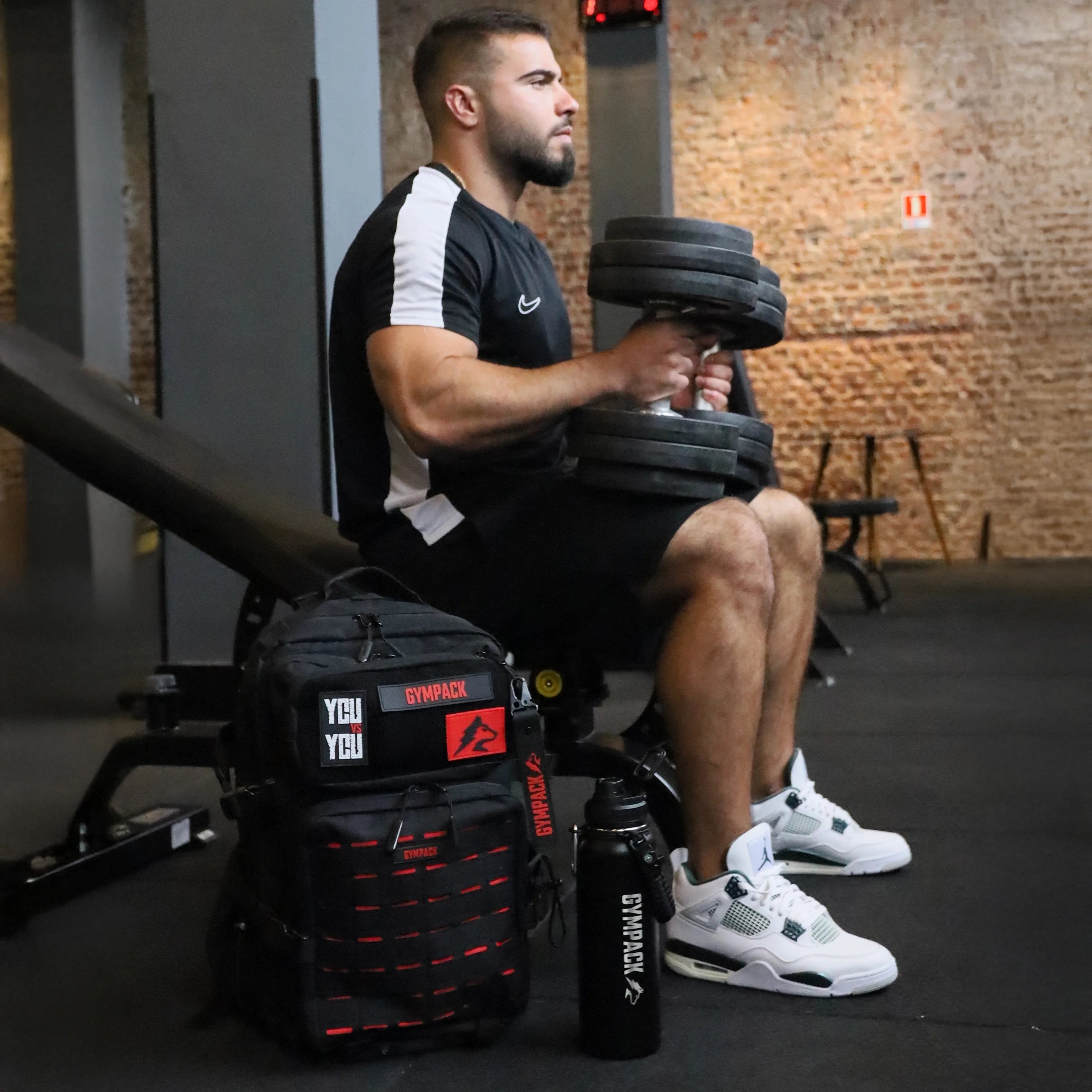 Gympack Pro 50L Schwarz und Rot